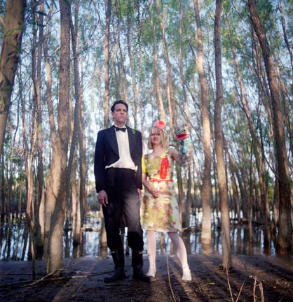 Quintron & Miss Pussycat dans la forêt